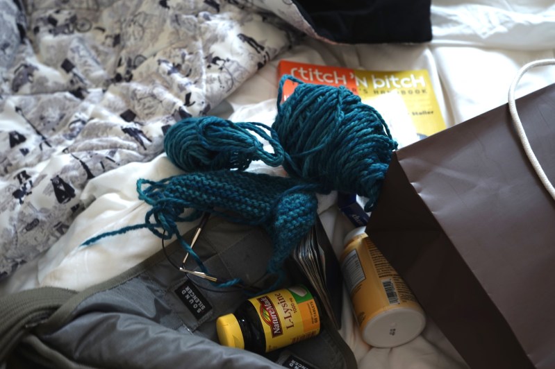 Knitting paraphernalia at hotel | HeyGirlfriend.Net