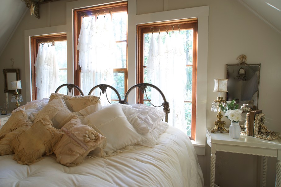 Jamison Cottage Master Room