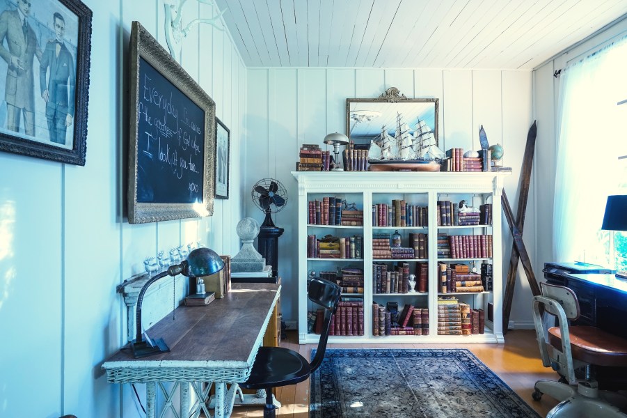 Joe's Library, Jamison Cottage