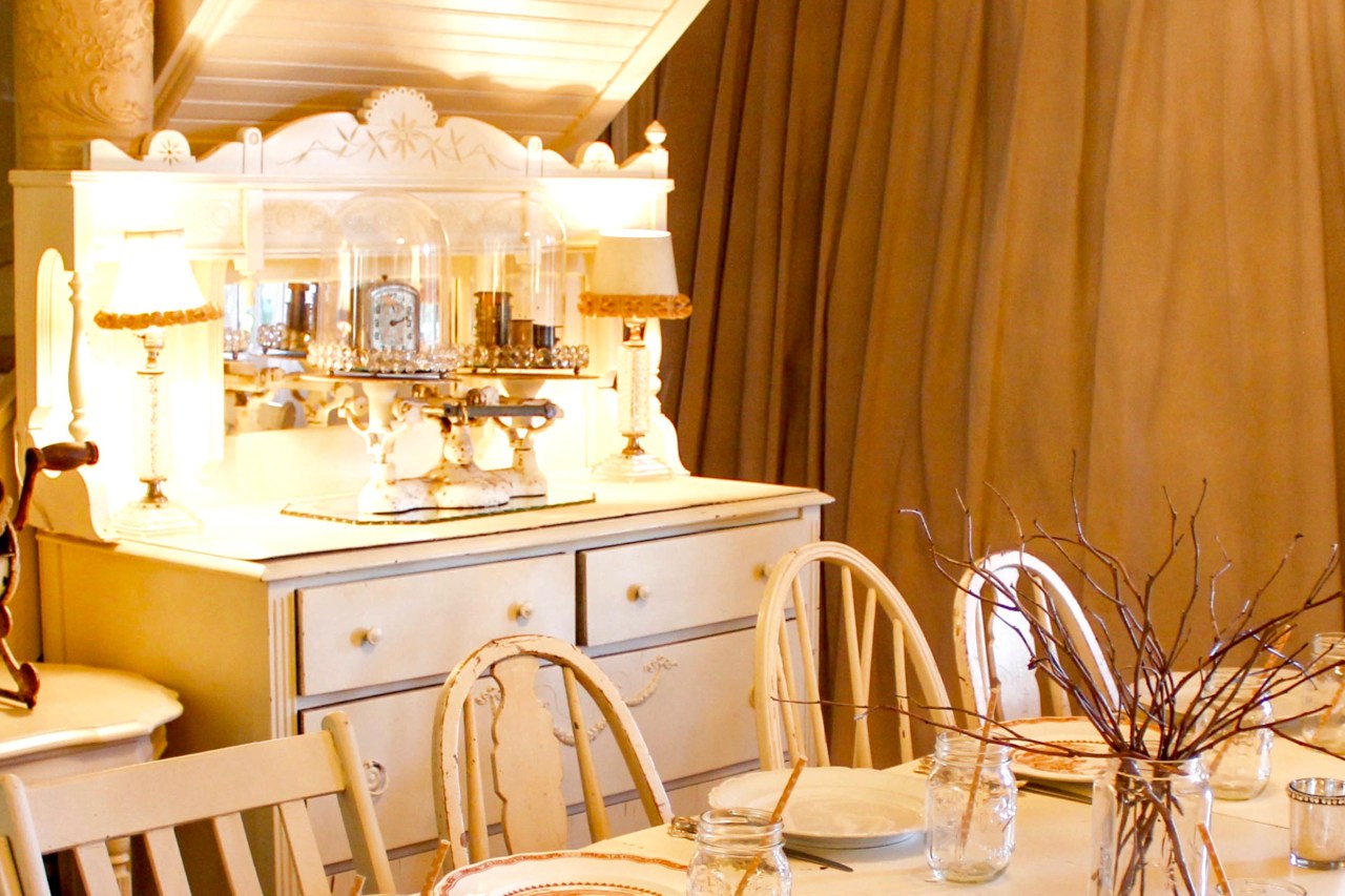 Jamison Cottage dining room