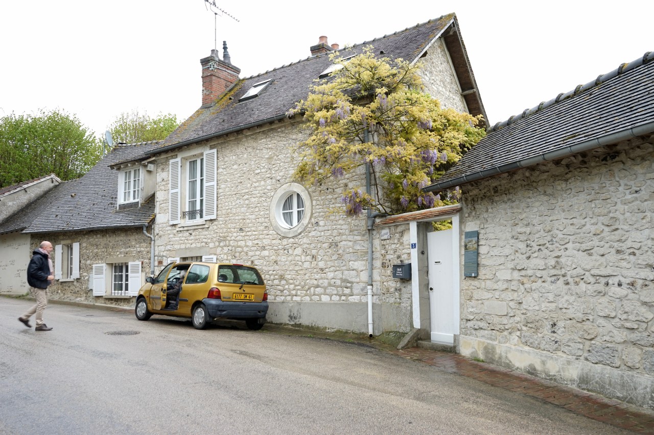 HeyGirlfriend.Net ~ Giverny, France