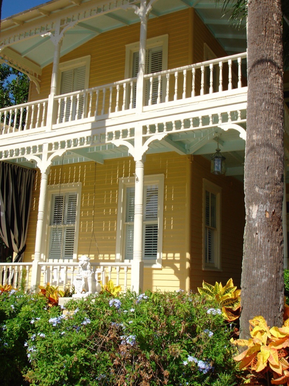 HeyGirlfriend.Net ~ Seafoam Ceilings