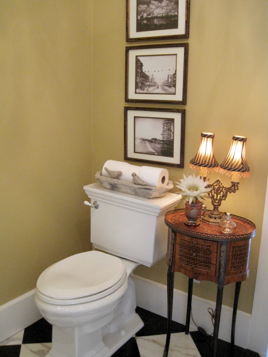 HeyGirlfriend.Net ~ Accessible Bathroom